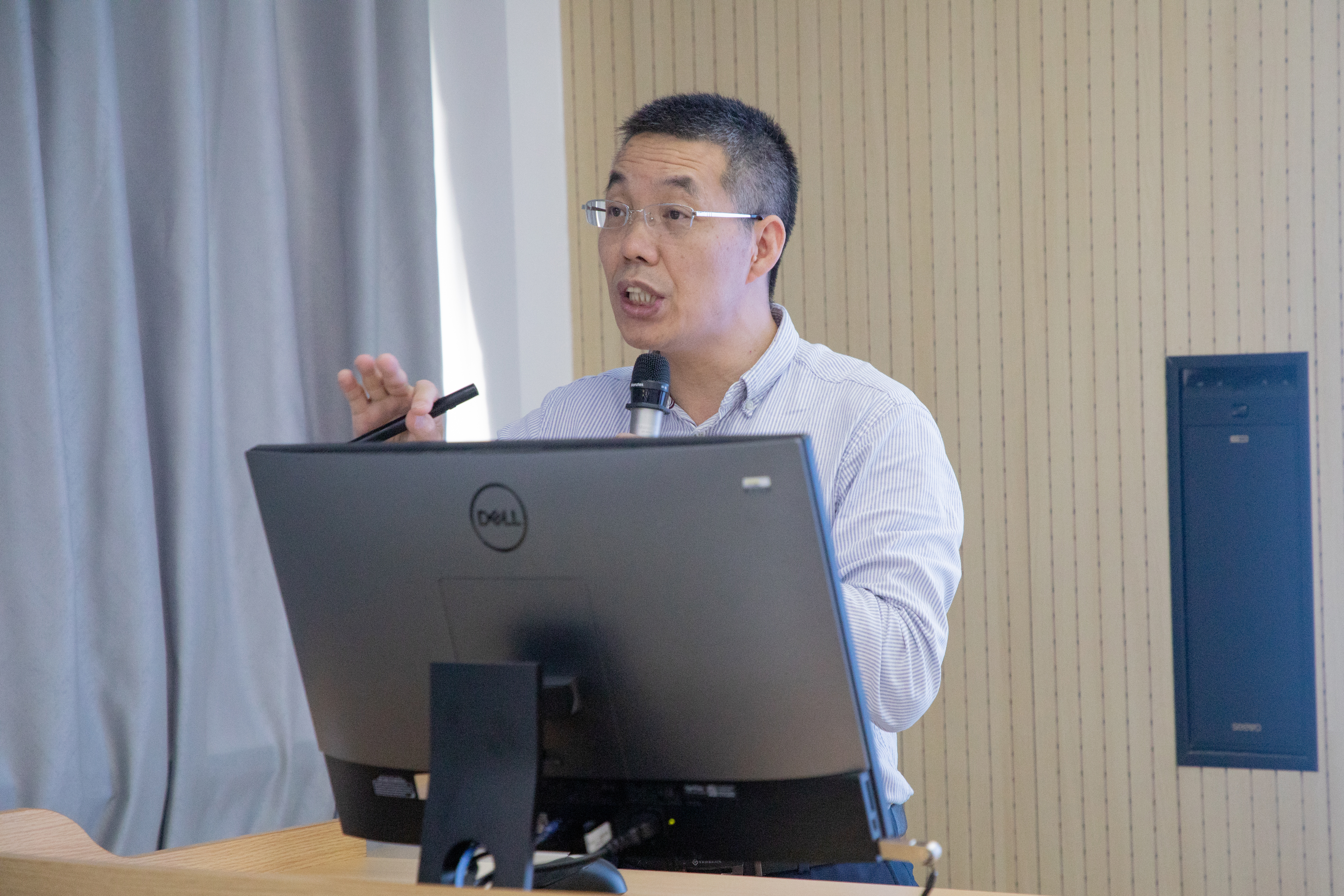 吴昌质作主题分享